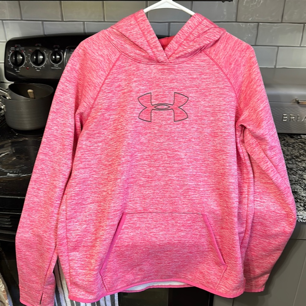 Woman’s Under armor hoodie